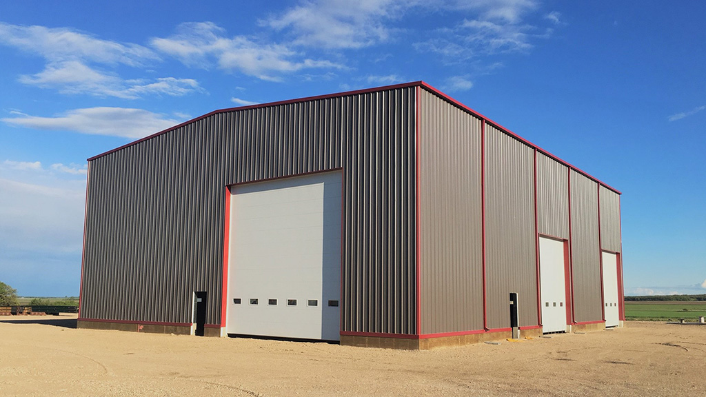 U-Build Steel Rigid Frame buildings are a great fit for farm equipment storage and workspace. They're customizable to your farms needs and style.