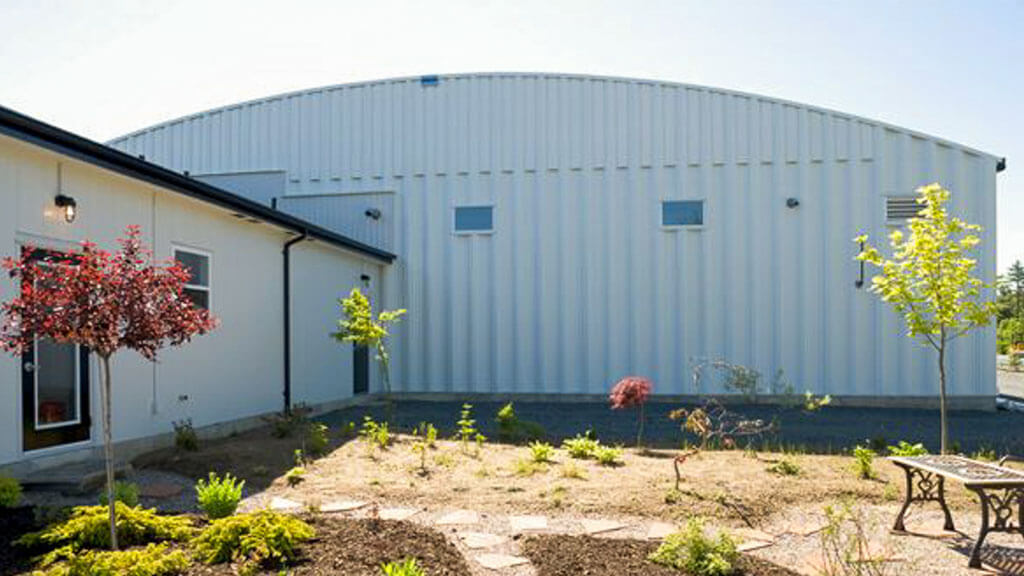 U-Build An ideal option for a long-term steel riding arena is to pair a frameless arena with rigid frame office, club, and/or stables buildings attached.