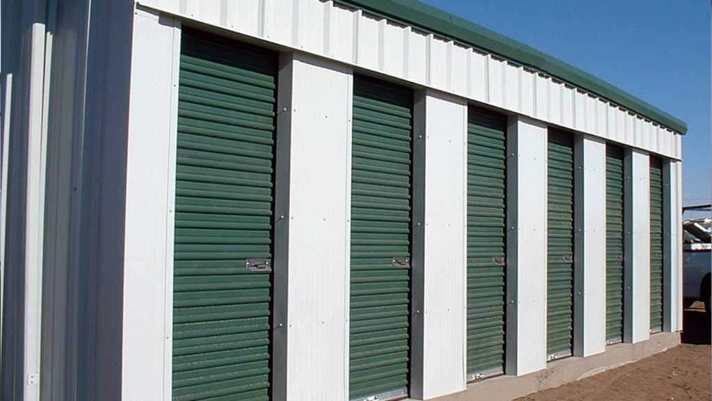 U-Build Les entrepôts de stockage en libre service peuvent être conçus sur mesure avec U-Build Steel Buildings.
