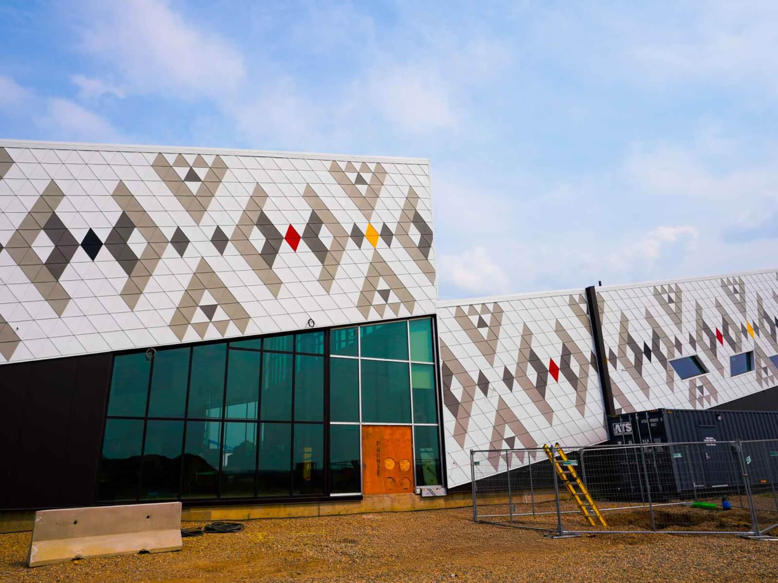 Waywayseecappo Business Centre