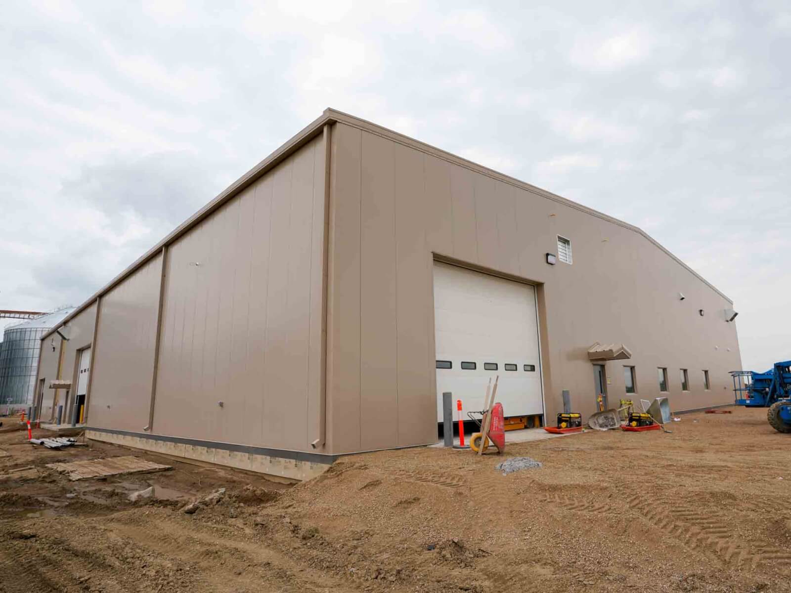 LDC Oil Loadout Building