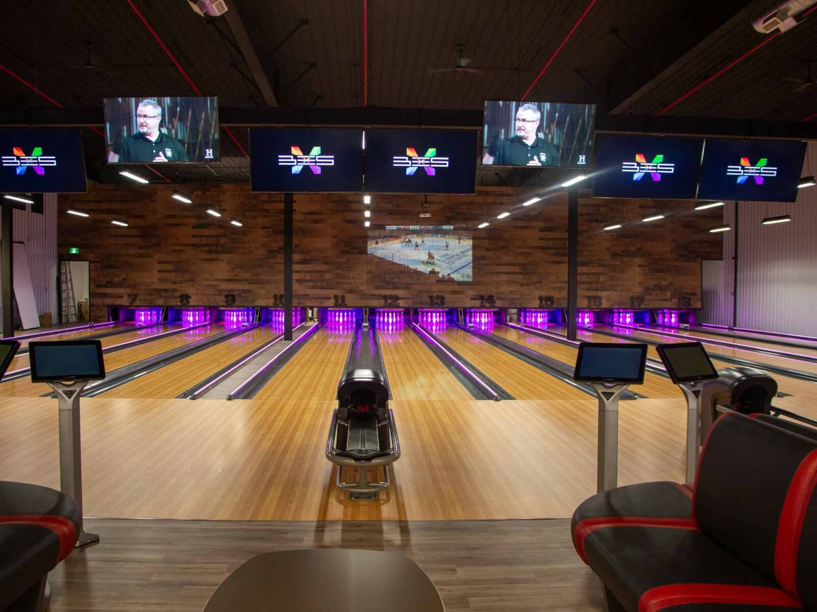 Valley Bowling Lanes