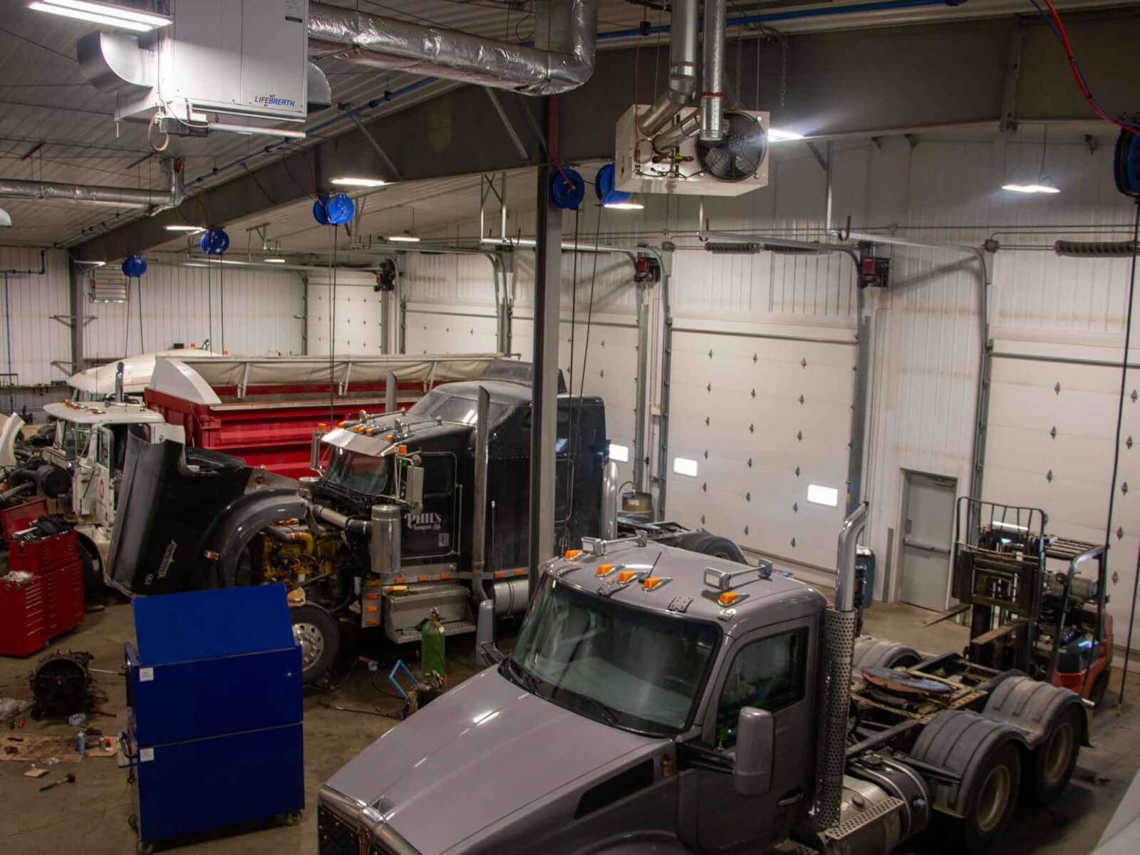 18 Wheeler Part-N-Service Ltd.