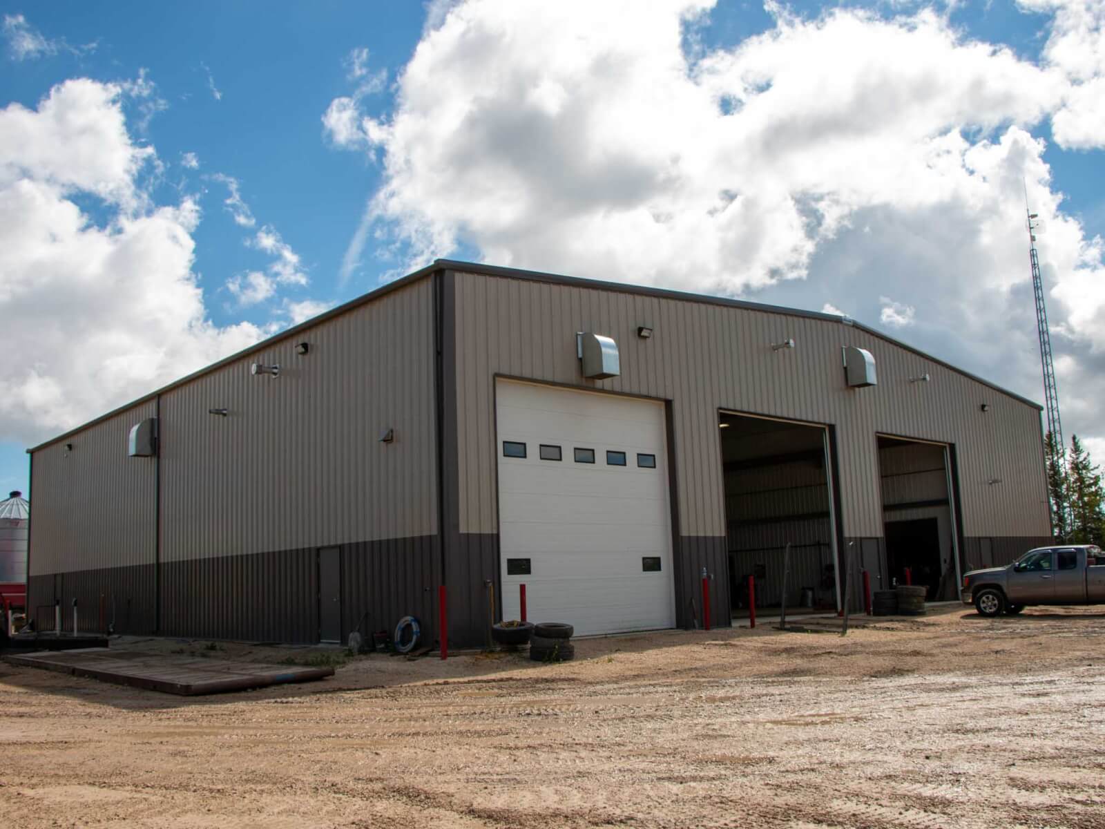 Orbanski Farm-Office Shop