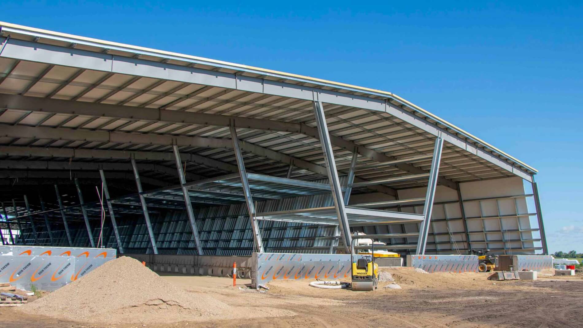 U-Build Steel Buildings: The Difference Between Pre-Engineered and Prefabricated Metal Buildings. Image 02